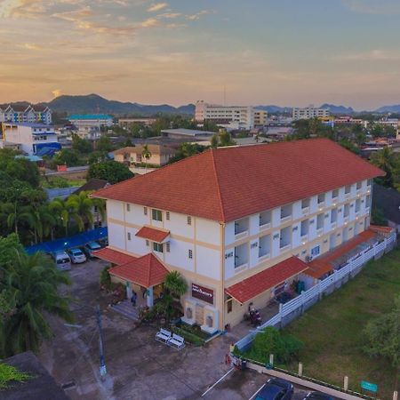Loei Village Hotel Buitenkant foto