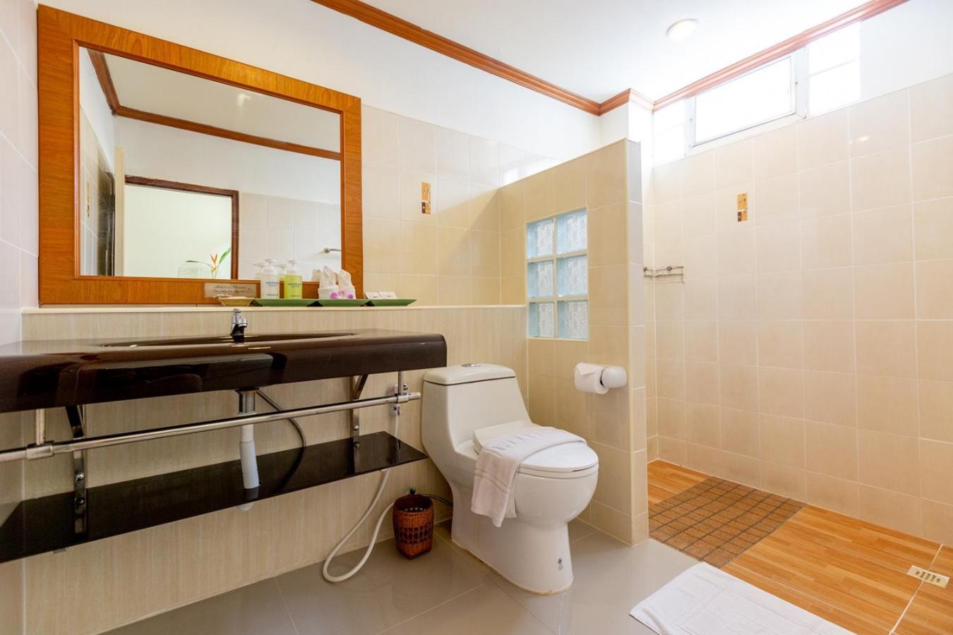 Loei Village Hotel Buitenkant foto
