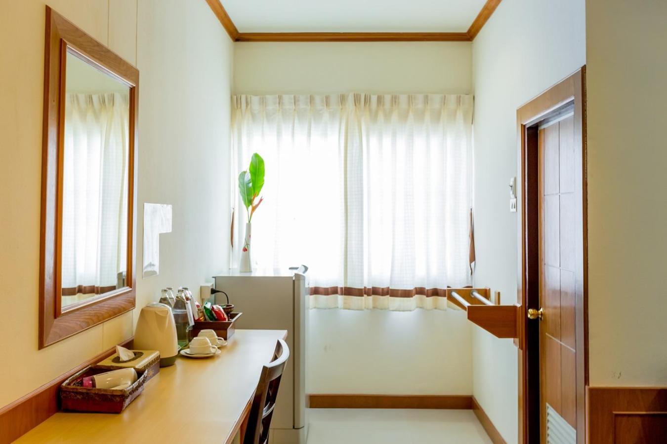 Loei Village Hotel Buitenkant foto