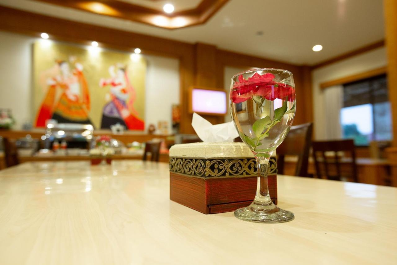 Loei Village Hotel Buitenkant foto